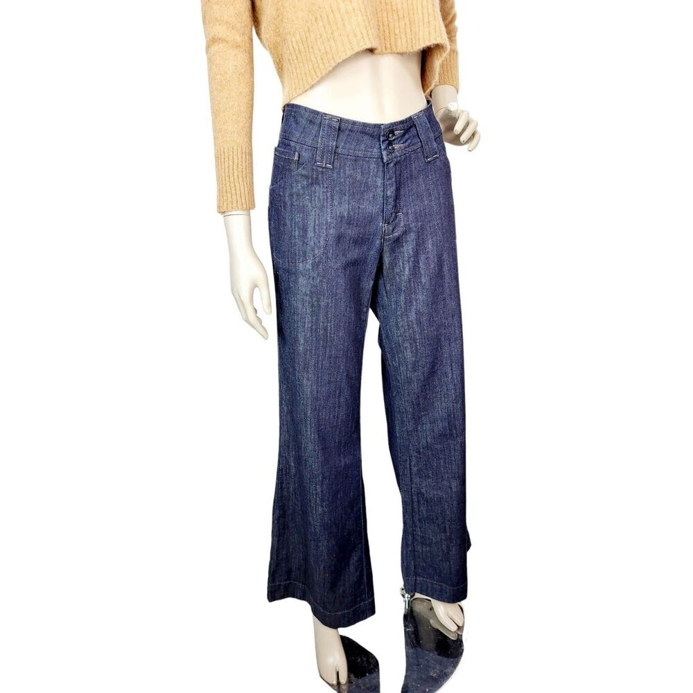 Levi's Dark Wash Loose High-Waisted Flare Denim Bell Bottom Jeans Women's 8